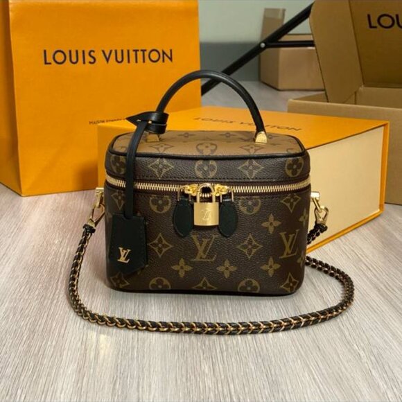 Louis Vuitton LV Monogram Vanity PM bag - Picture 1 of 16